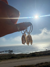 Load image into Gallery viewer, Keshi Pearl Hoops
